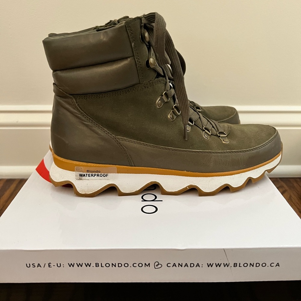 Blondo Waterproof Shaker Boot in Olive - Size 9.5